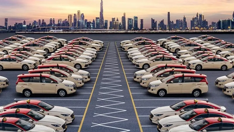 4vXlYXRN-dubai-taxi-800x600