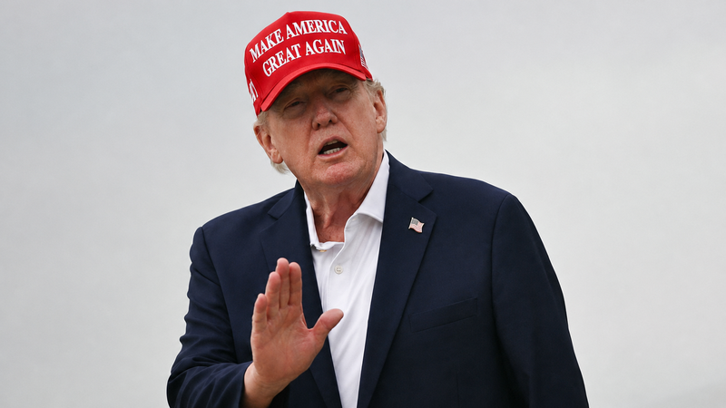 Trump threatens Oman with strikes, warns against "obstruction" in Strait of Hormuz