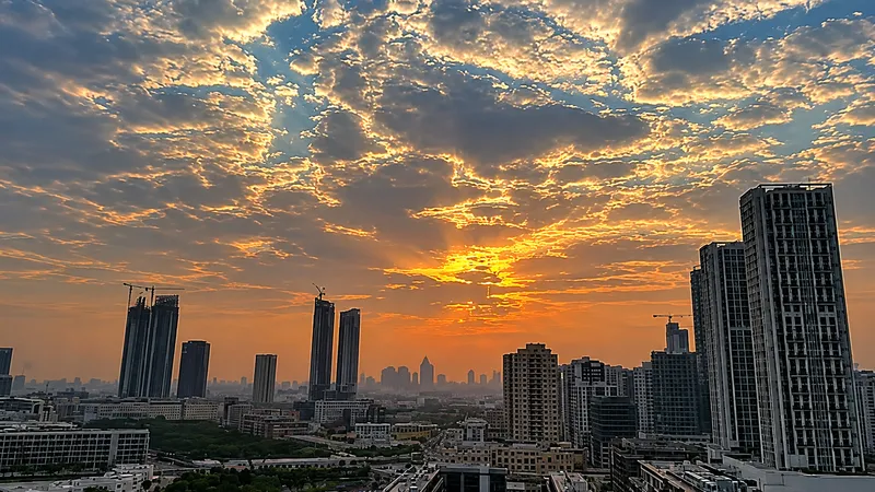 هواشناسی امارات؛ هشدار قرمز مه صادر شد، دمای ابوظبی به ۳۹ درجه می‌رسد