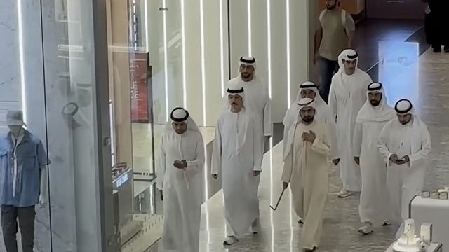 حضور غافلگیرکننده شیخ محمد در سیتی سنتر مردف