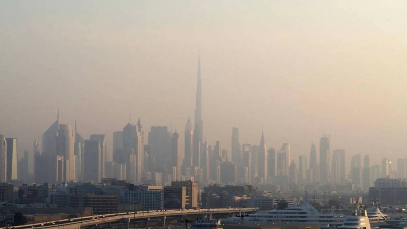 کاهش دما و احتمال گردوخاک در امارات