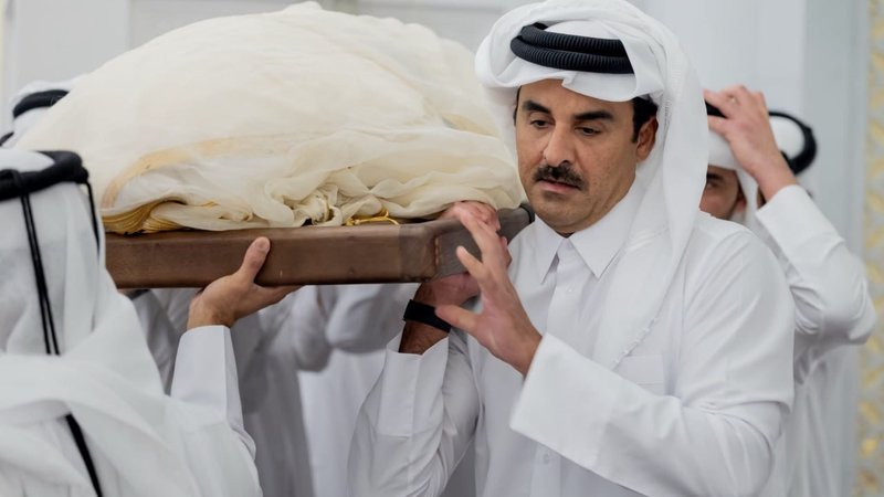 Video: Former Emir of Qatar laid to rest