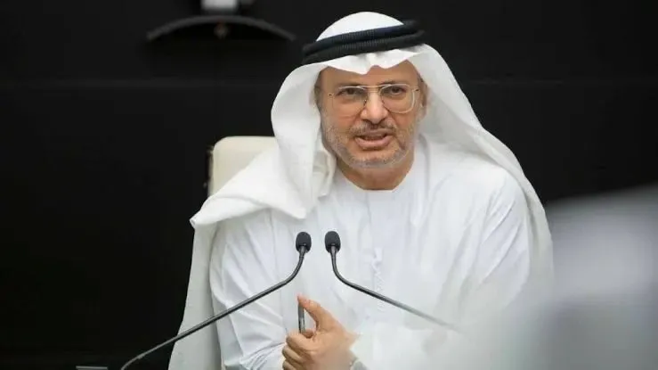 انور قرقاش: منطقه نمی‌تواند برای همیشه در وضعیت «نه جنگ، نه صلح» بماند