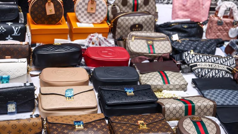 UAE: Counterfeit Goods Must Be Withdrawn from Market Within 24 Hours