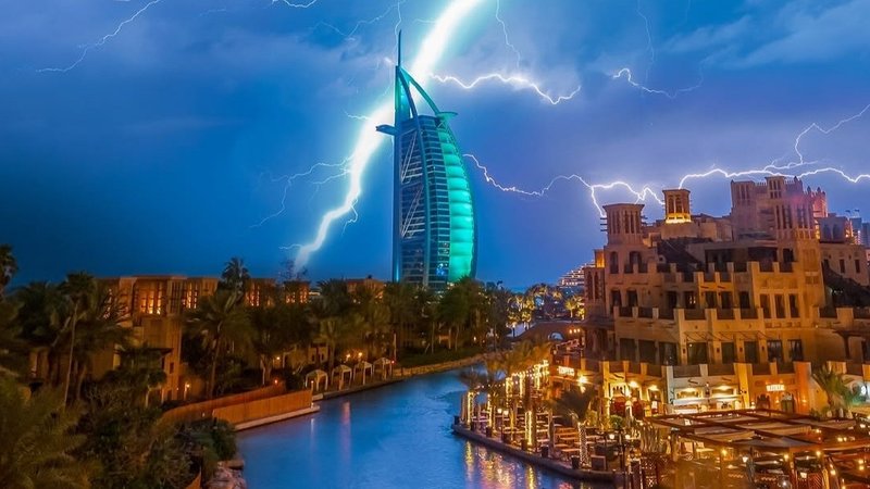 امارات هفته آینده شاهد بارندگی‌های بیشتری خواهد بود: آیا شدت آن به اندازه طوفان اخیر است؟