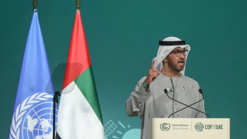 مدیرعامل ادنوک امارات: تنگه هرمز باید بدون قید و شرط باز شود