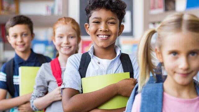 آغاز کار حضوری کادر آموزشی و بازگشایی مرحله‌ای مهدکودک‌ها در شارجه و دبی