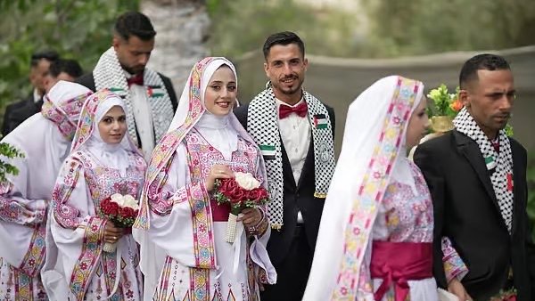 «غزه شایسته شادی است» امارات مراسم ازدواج جمعی برای ۳۰۰ زوج فلسطینی برگزار کرد
