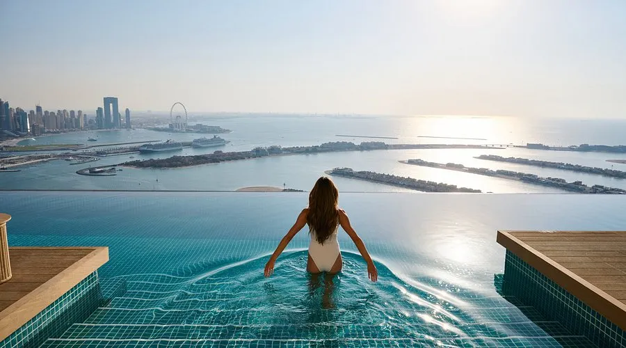 aura-skypool-ain-marina