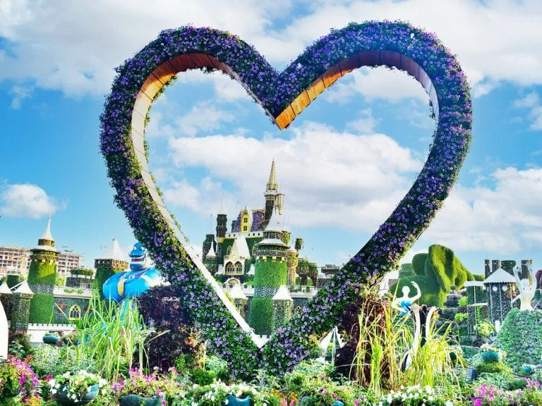 dubai-miracle-garden-5-768x576-1