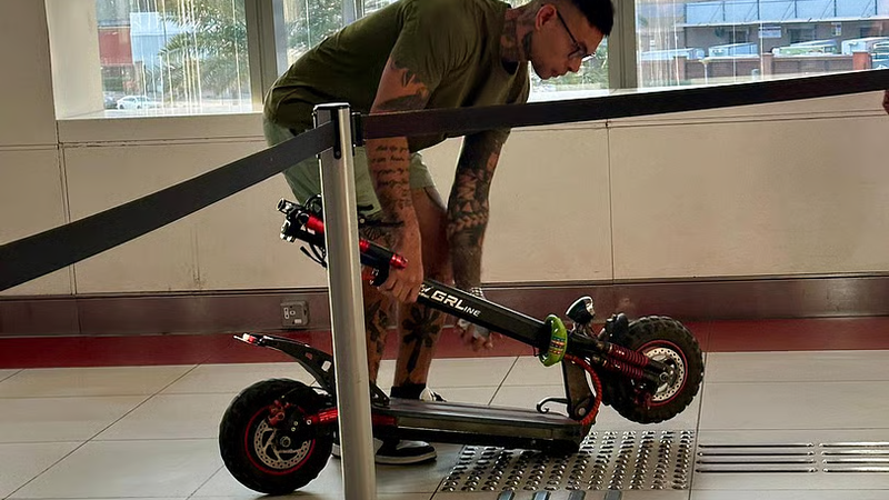 Dubai Issues Guidelines for E-Scooter Use on Public Transport