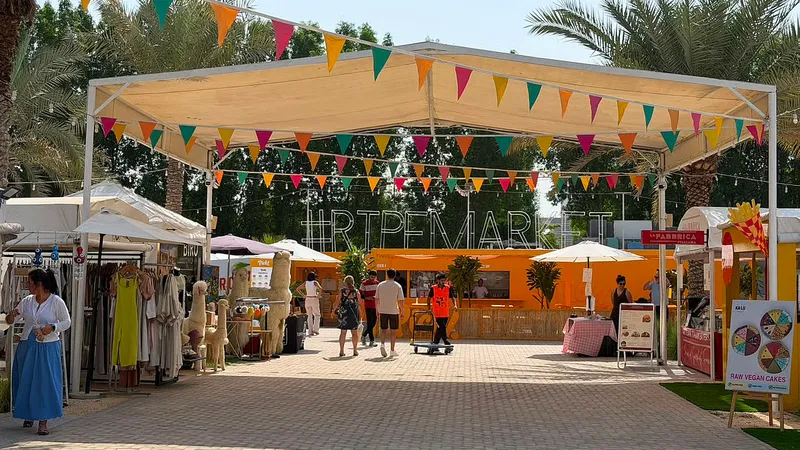 بازار «رایپ مارکت» در دبی بازگشایی شد؛ از خرید محصولات محلی تا تفریحات خانوادگی و سرگرمی‌های رایگان