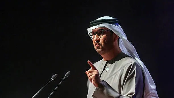 وزیر صنعت امارات: تنگه هرمز هرگز متعلق به ایران نبوده است که بخواهد آن را مسدود یا محدود کند