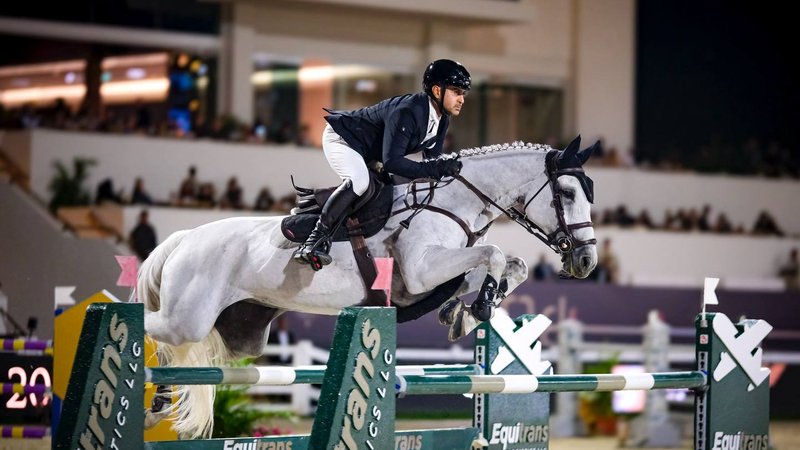 Ali Aziznia tied for first place in the Sharjah Grand Prix 145.