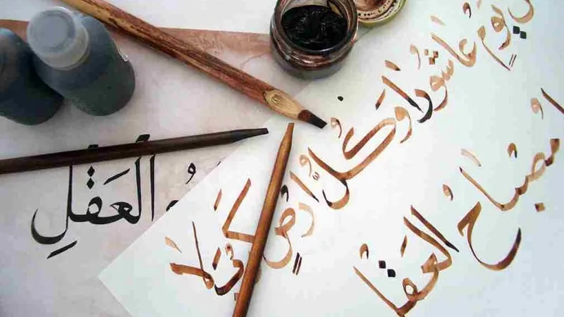 امارات تا سال ۲۰۲۷ قانون زبان عربی را برای حفاظت از هویت اماراتی اجرا می‌کند