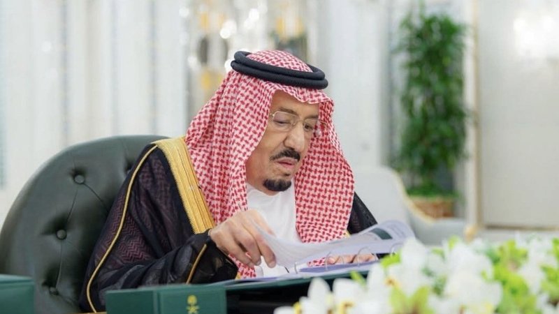 Saudi Arabia’s King Salman received a written letter from UAE President Sheikh Mohamed bin Zayed.