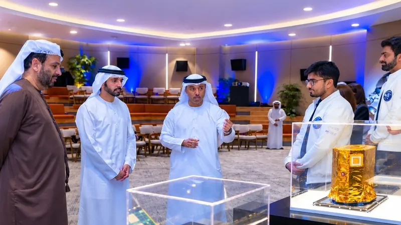شیخ حمدان از فرودگر ساخت امارات برای مأموریت اکتشاف کمربند سیارکی رونمایی کرد؛ سفر ۵ میلیارد کیلومتری از ۲۰۲۸