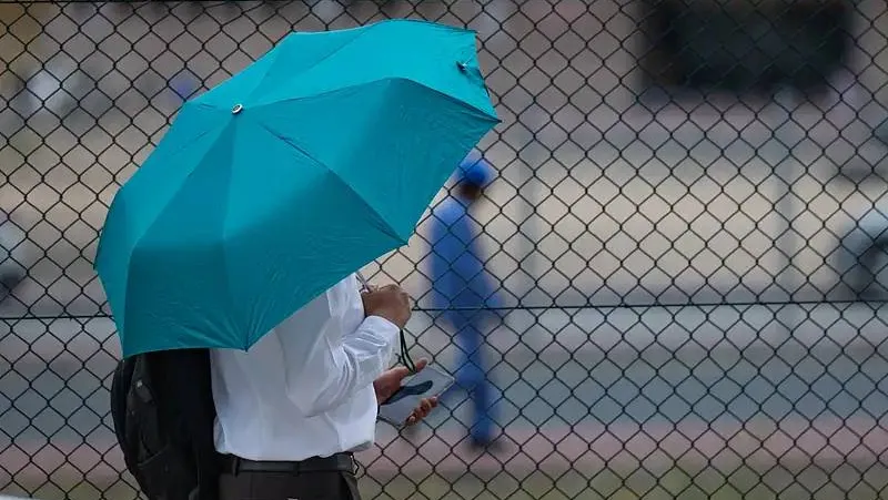 آب‌وهوای امارات؛ احتمال بارش باران و افزایش دما تا ۳۶ درجه در دبی و ابوظبی