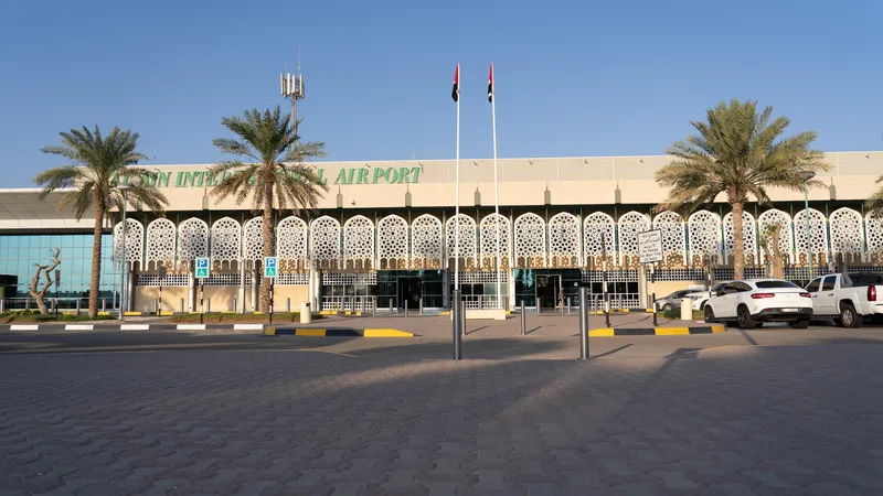 فرودگاه بین‌المللی العین به فرودگاه بین‌المللی طحنون تغییر نام داد