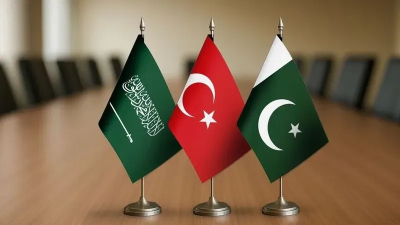 سفر مقامات ارشد کشورهای عضو ائتلاف دفاعی مکه به تهران